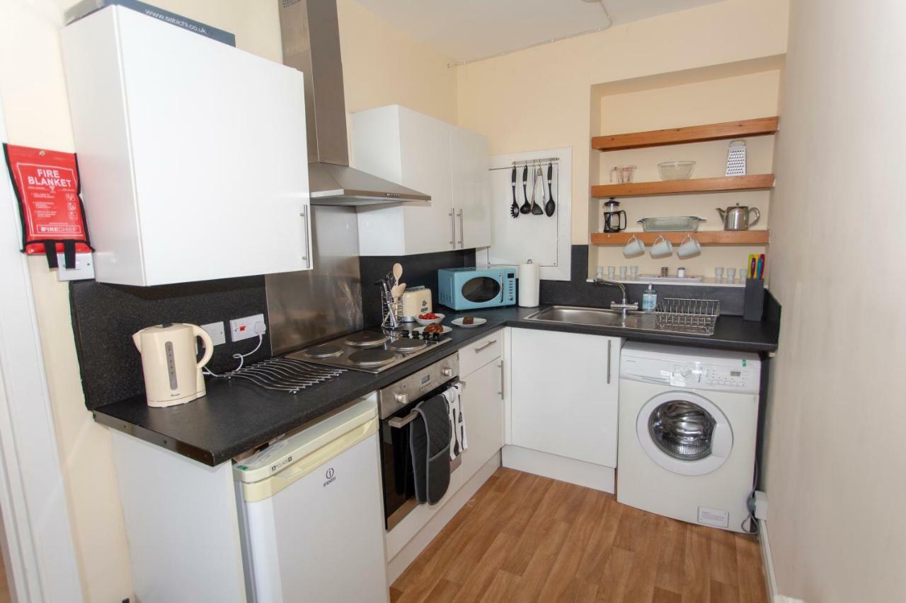 Spacious 2 Bed Apartment In The Heart Of Old Town エディンバラ エクステリア 写真